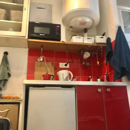 Cozy Nest In Montmartre 아파트 *